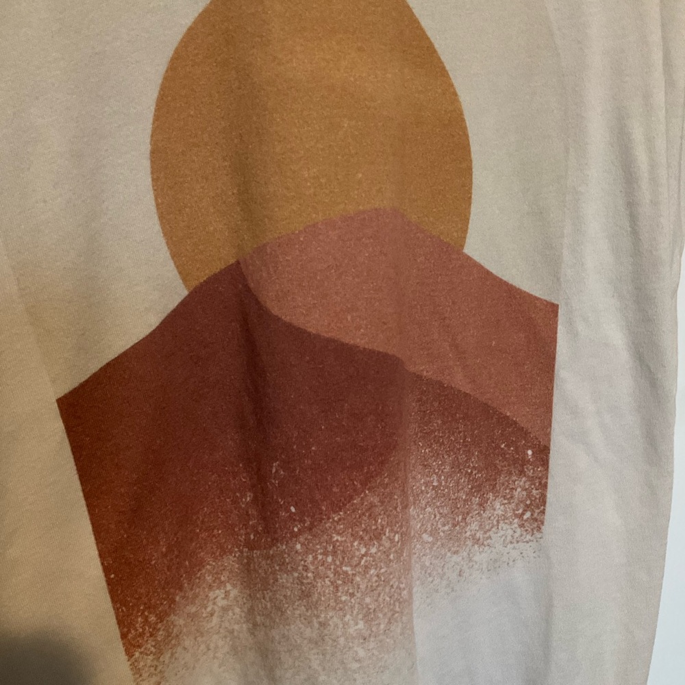 Mountain Moverz Beige Sunrise T-Shirt - Picture 4 of 6